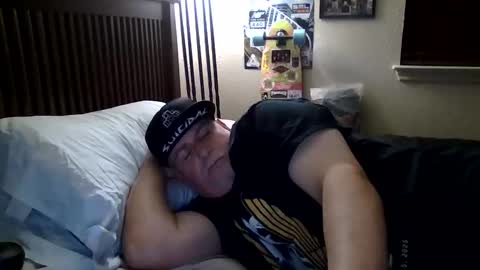 panos online show from 11/29/25, 09:01