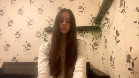 Kate online show from 09/10/25, 09:26