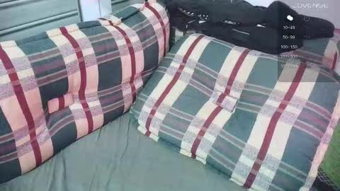 In bio online show from 10/01/25, 03:12