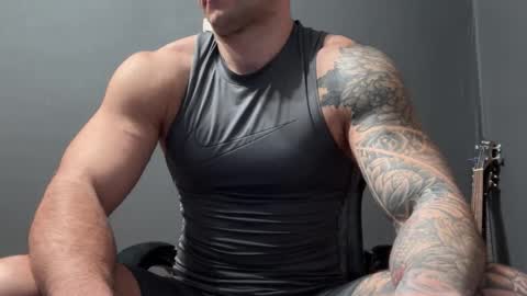 Snapshot of panther_style chatting on 02/07/26, 01:59 Oleg online show from 02/07/26, 01:59
