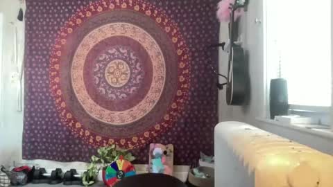 Snapshot of pantiesofthefae chatting on 02/01/25, 03:50 Pantiesofthefae online show from 02/01/25, 03:50