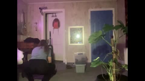 Snapshot of pantiesofthefae chatting on 02/20/25, 11:53 Pantiesofthefae online show from 02/20/25, 11:53