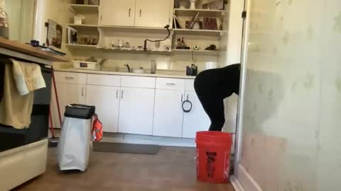 Snapshot of pantiesofthefae chatting on 11/05/25, 05:46 Pantiesofthefae online show from 11/05/25, 05:46