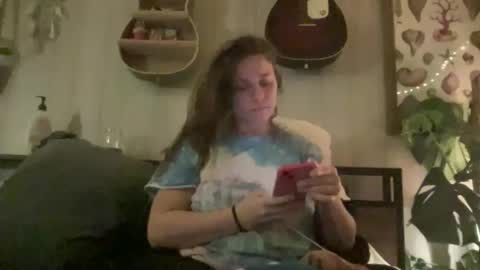 Snapshot of pantiesofthefae chatting on 11/30/25, 10:52 Pantiesofthefae online show from 11/30/25, 10:52