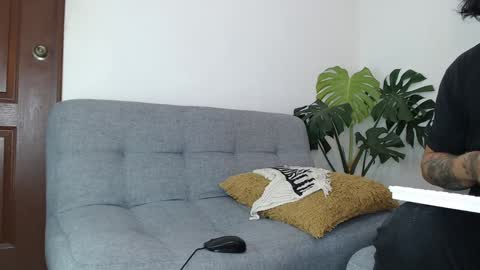 pantyhose_xxx_ online show from 12/03/24, 04:17