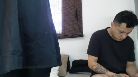 pantyhose_xxx_ online show from 05/20/26, 04:13