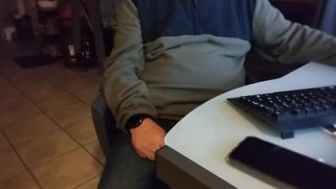 Snapshot of pantyrafke chatting on 10/14/25, 05:30 pantyrafke online show from 10/14/25, 05:30