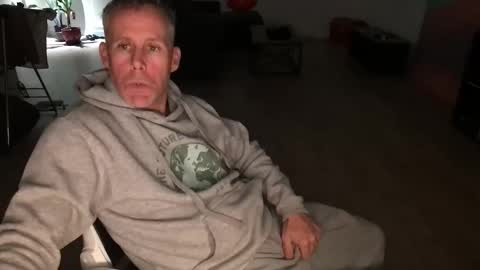 panyx78 online show from 10/28/25, 12:47