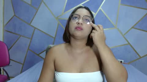 Paola Stone online show from 02/01/26, 01:26