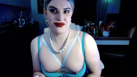 Snapshot of paoladoll chatting on 02/18/26, 01:07 Sarina Williams online show from 02/18/26, 01:07