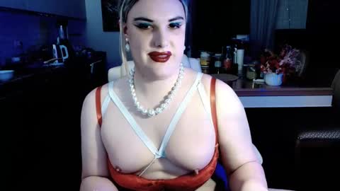 Snapshot of paoladoll chatting on 04/04/26, 01:41 Sarina Williams online show from 04/04/26, 01:41