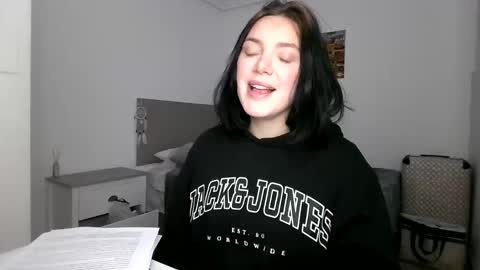 Snapshot of paolahard chatting on 11/26/25, 07:59 Paola Hard online show from 11/26/25, 07:59