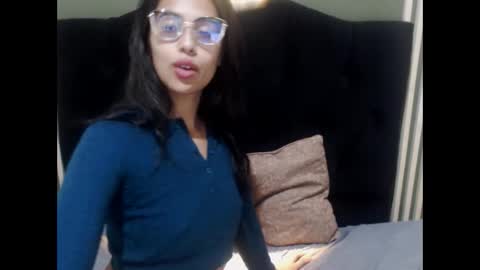 Paola Turner online show from 12/22/24, 03:11