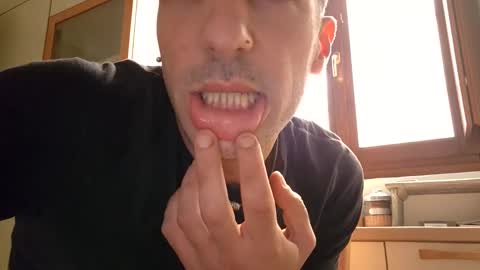 paoloste online show from 10/19/25, 02:50