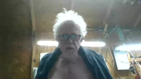 papajb70 online show from 07/28/26, 02:18