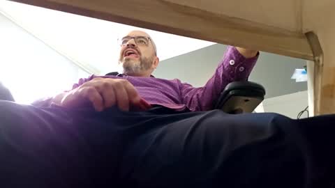 Papi online show from 12/20/24, 03:31