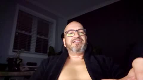 Papi online show from 01/07/25, 03:03