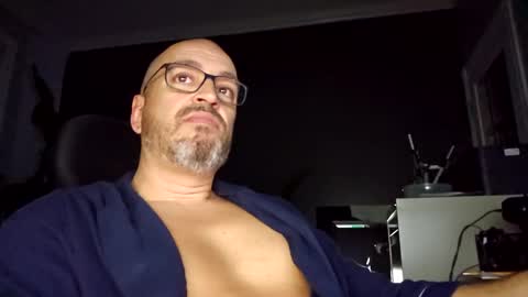 Papi online show from 01/14/25, 03:01
