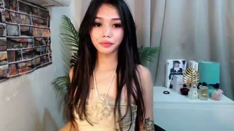 lalisa lalah Luna online show from 03/02/25, 06:08