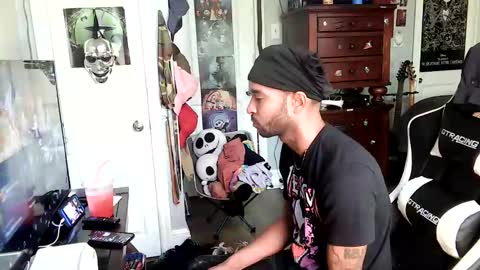 Snapshot of papian0 chatting on 09/24/25, 08:34 papian0 online show from 09/24/25, 08:34