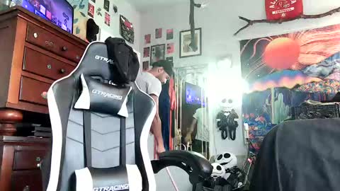 Snapshot of papian0 chatting on 09/27/25, 07:08 papian0 online show from 09/27/25, 07:08