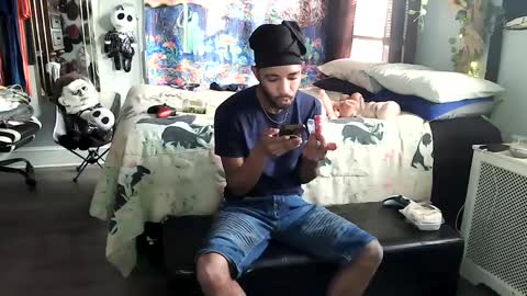 Snapshot of papian0 chatting on 09/30/25, 09:31 papian0 online show from 09/30/25, 09:31