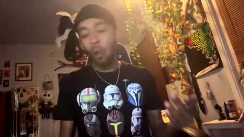 Snapshot of papian0 chatting on 11/02/25, 11:18 papian0 online show from 11/02/25, 11:18