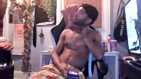 Snapshot of papian0 chatting on 12/05/25, 03:59 papian0 online show from 12/05/25, 03:59