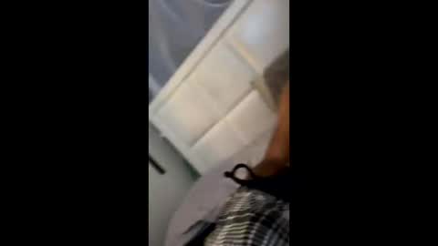 Papi online show from 10/28/25, 10:56