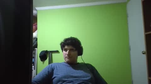 Snapshot of papitowilly999 chatting on 10/31/25, 08:04 Papito online show from 10/31/25, 08:04