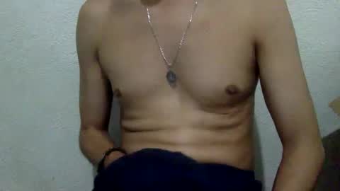 papy_dani33 online show from 03/26/26, 06:41