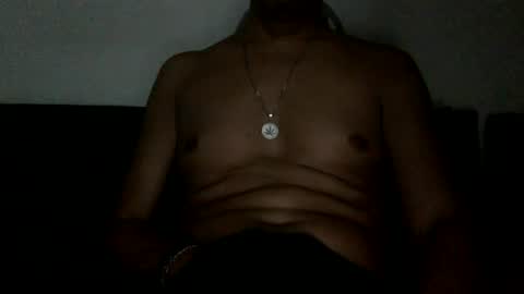 papy_dani33 online show from 06/25/26, 09:03