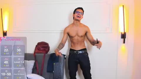 Ryan And Casper online show from 05/22/26, 01:39