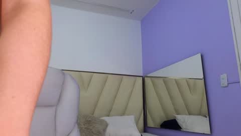 Amy and my doll online show from 12/17/24, 04:56
