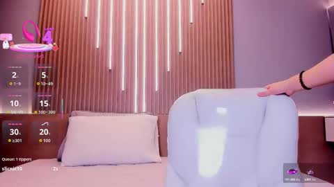 Amy and my doll online show from 10/15/25, 03:39