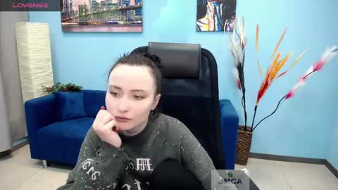 Louise online show from 01/16/25, 11:04