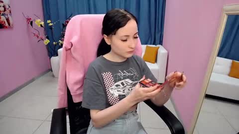 Louise online show from 03/01/25, 07:08