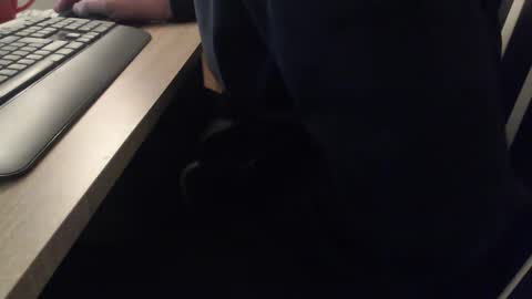 Sascha online show from 10/14/25, 06:03