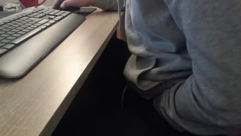 Sascha online show from 10/19/25, 07:20