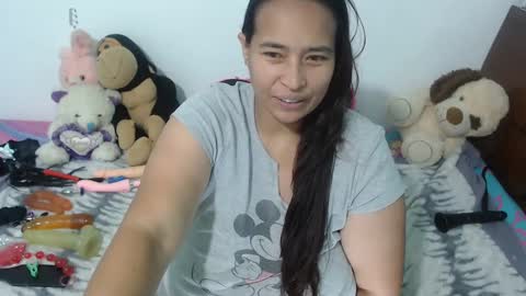Luna online show from 12/21/24, 12:16