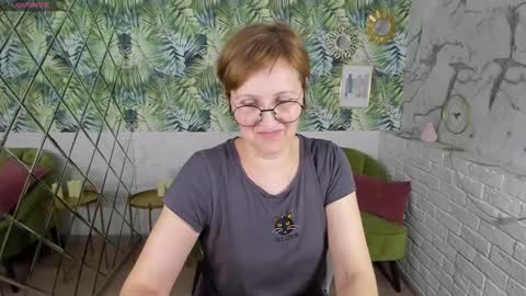 Snapshot of paris_cherry chatting on 03/09/25, 02:07 Paris online show from 03/09/25, 02:07