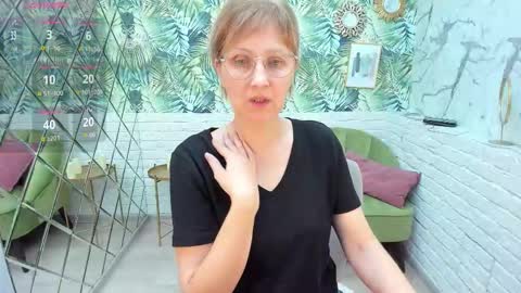 Paris online show from 12/20/25, 08:05