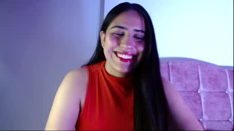 Snapshot of paris_love69 chatting on 01/19/25, 04:22 Paris online show from 01/19/25, 04:22