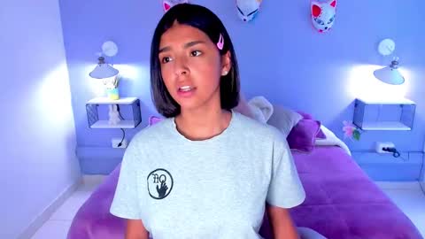 Snapshot of pariscotton chatting on 12/08/24, 04:18 Paris online show from 12/08/24, 04:18