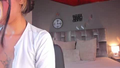 PARIS online show from 02/10/25, 07:38