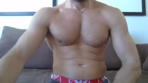 Porn Actor 21cm Hetero online show from 12/18/24, 01:02