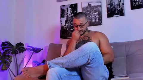 Snapshot of parker_lavine chatting on 02/01/26, 11:58 parker lavine online show from 02/01/26, 11:58
