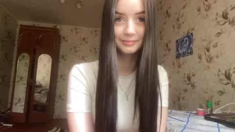Milana online show from 05/11/26, 11:49