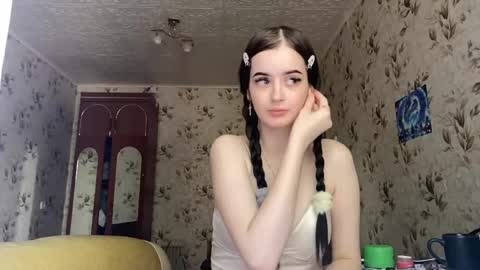 Milana online show from 05/21/26, 09:16