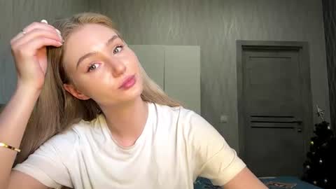 Milana online show from 07/09/26, 01:26